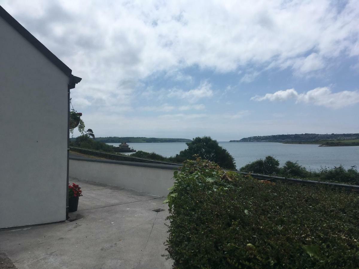 Cottage At Youghal Bridge Dloughtane Bagian luar foto