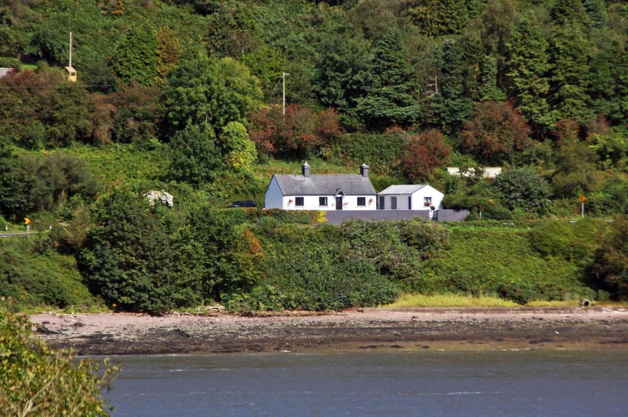 Cottage At Youghal Bridge Dloughtane Bagian luar foto