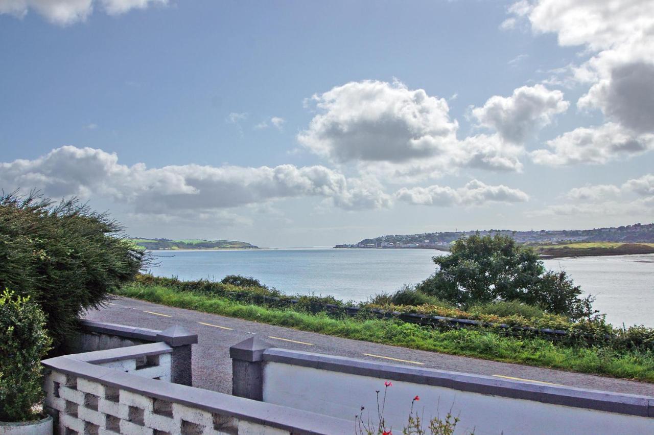 Cottage At Youghal Bridge Dloughtane Bagian luar foto
